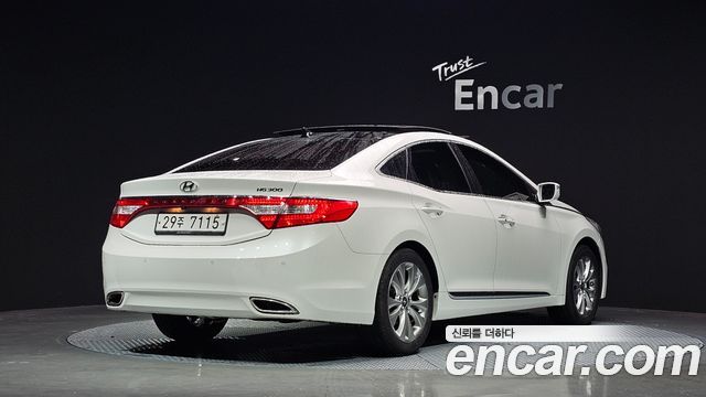 Hyundai Grandeur (HG) HG300 Royal 2011 — фото 2