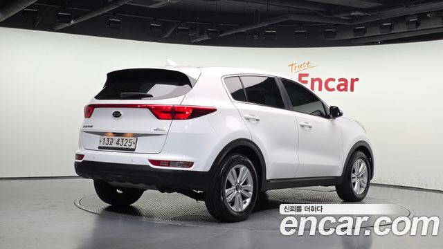 Kia Sportage (IV) Diesel 1.7 2WD Trendy 2017 — фото 2