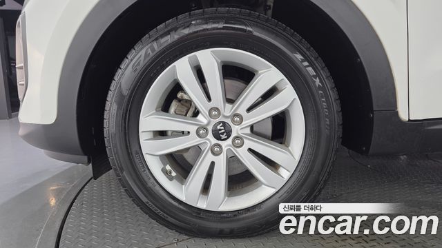Kia Sportage (IV) Diesel 1.7 2WD Trendy 2017 — фото 5
