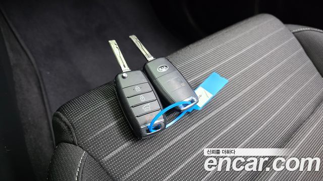Kia Sportage (IV) Diesel 1.7 2WD Trendy 2017 — фото 16