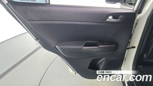 Kia Sportage (IV) Diesel 1.7 2WD Trendy 2017 — фото 25