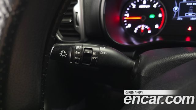 Kia Sportage (IV) Diesel 1.7 2WD Trendy 2017 — фото 27