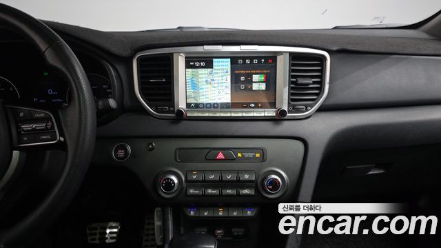 Kia Sportage The Bold Diesel 2.0 2WD Prestige 2019 — фото 14