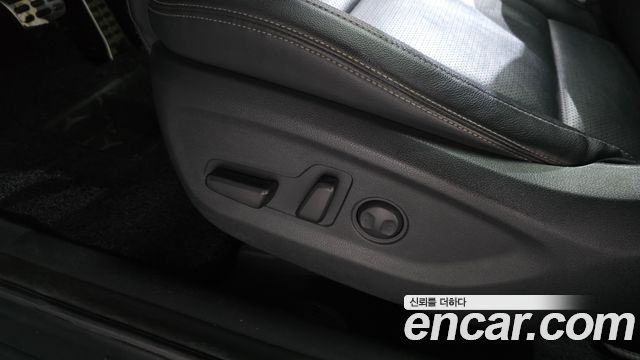 Kia Sportage The Bold Diesel 2.0 2WD Prestige 2019 — фото 19