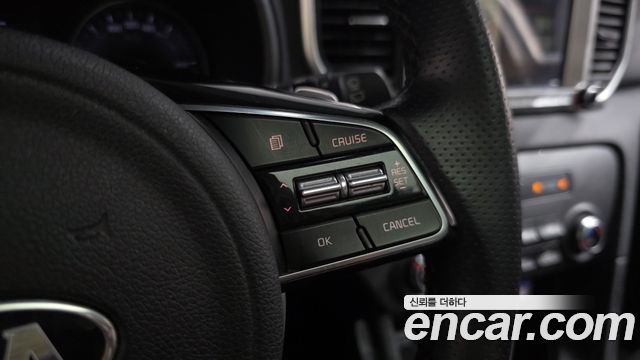Kia Sportage The Bold Diesel 2.0 2WD Prestige 2019 — фото 31