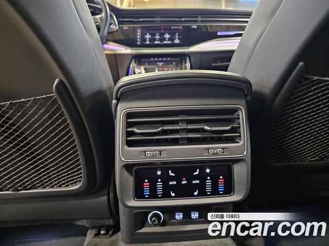 Audi Q8 (4M) 50 TDI Quattro Premium 2020 — фото 19