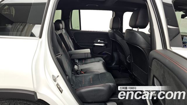 Mercedes-Benz GLB-Class (X247) GLB250 4MATIC 2020 — фото 12