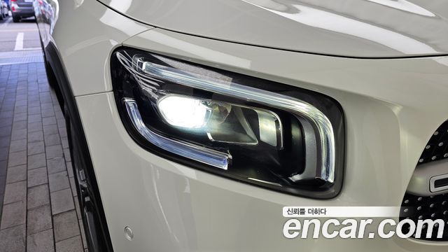 Mercedes-Benz GLB-Class (X247) GLB250 4MATIC 2020 — фото 22