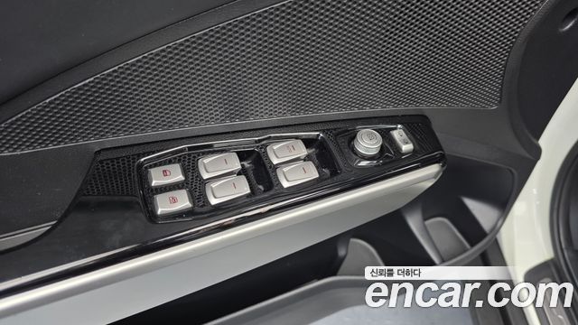 KG Mobility (SsangYong) Tivoli LX 2WD HI-DLX 2016 — фото 20