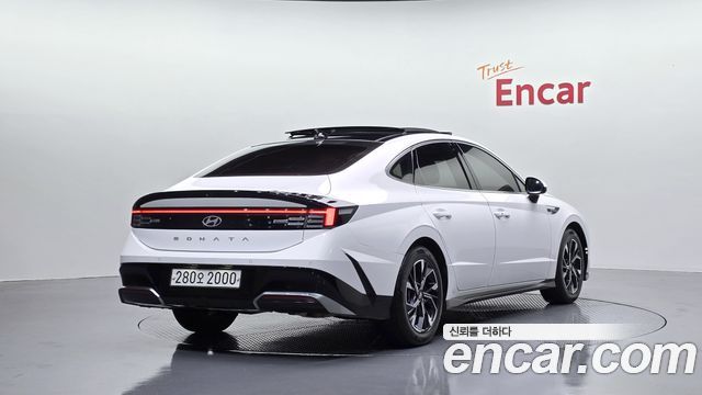 Hyundai Sonata The Edge (DN8) 2.0 Exclusive 2024 — фото 2