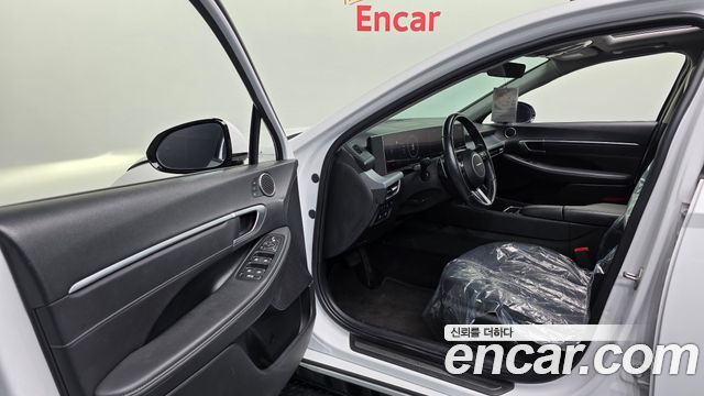 Hyundai Sonata The Edge (DN8) 2.0 Exclusive 2024 — фото 10