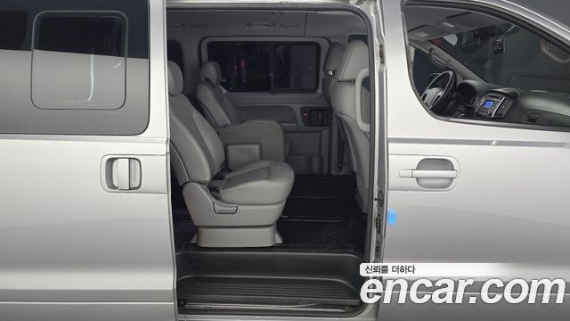 Hyundai Grand Starex Wagon 11-Seater Smart 2018 — фото 12