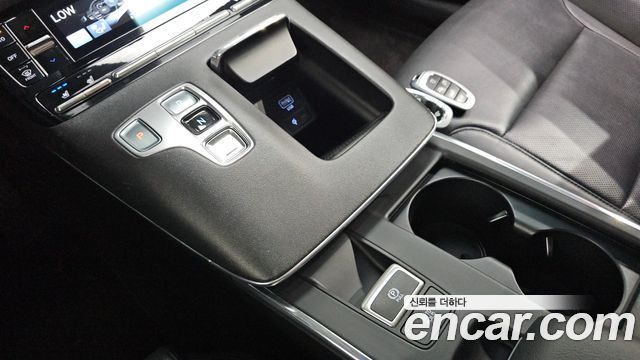 Hyundai Grandeur (IG) 2.5 Premium 2023 — фото 9