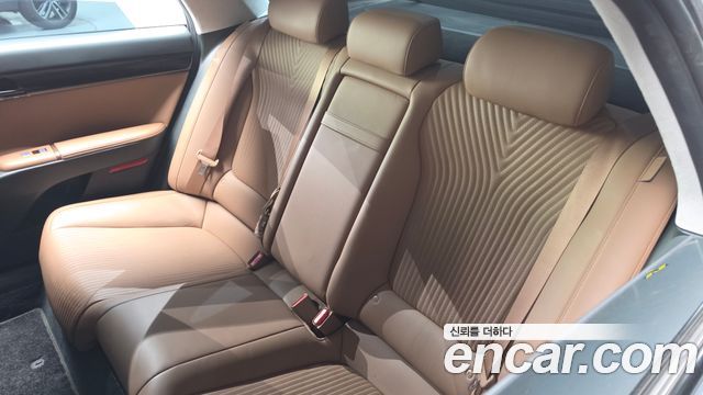 Hyundai Grandeur Hybrid (GN7) Calligraphy 2023 — фото 30