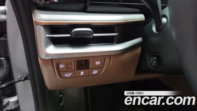 Hyundai Grandeur Hybrid (GN7) Calligraphy 2023 — фото 33