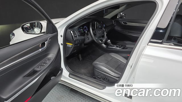 Hyundai Grandeur Hybrid (IG) Exclusive Special 2019 — фото 10