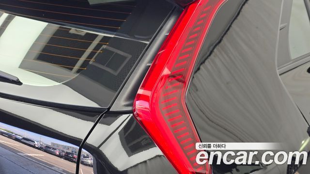 Kia Niro Prestige 2026 — фото 23