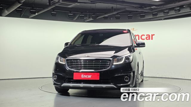 Kia Carnival 9-seater Prestige 2016 — фото 3