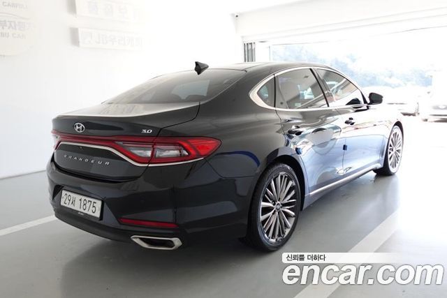 Hyundai Grandeur (IG) 3.0 Exclusive 2018 — фото 2