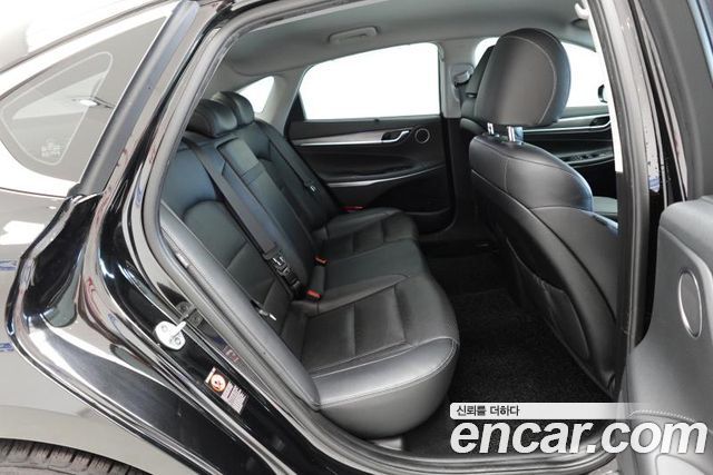 Hyundai Grandeur (IG) 3.0 Exclusive 2018 — фото 17