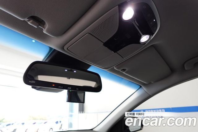 Hyundai Grandeur (IG) 3.0 Exclusive 2018 — фото 19