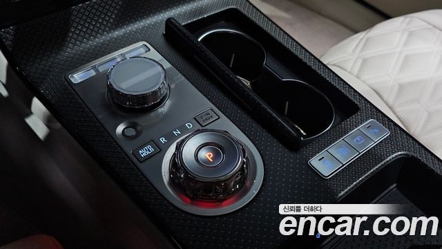 Genesis G80 (RG3) Gasoline 3.5 Turbo AWD 2025 — фото 9