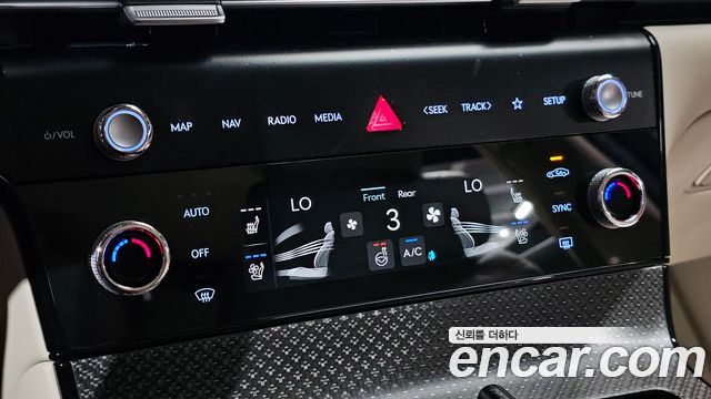 Genesis G80 (RG3) Gasoline 3.5 Turbo AWD 2025 — фото 28