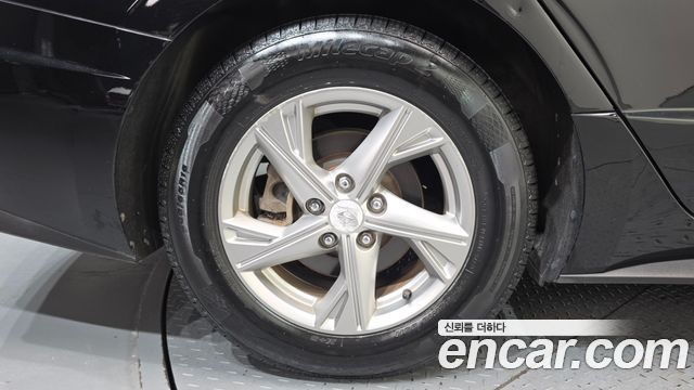Hyundai Sonata (DN8) 2.0 Premium 2020 — фото 5