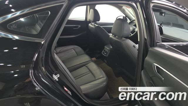Hyundai Sonata (DN8) 2.0 Premium 2020 — фото 12