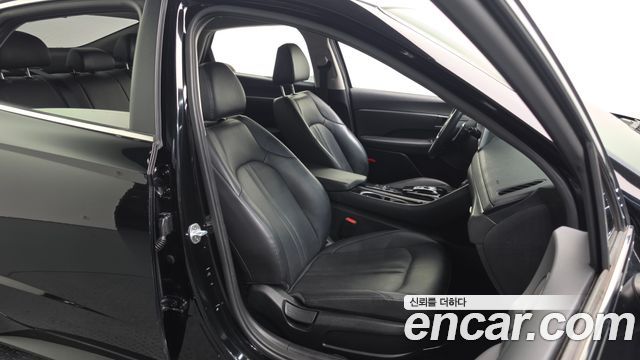 Hyundai Sonata (DN8) 2.0 Premium 2020 — фото 26