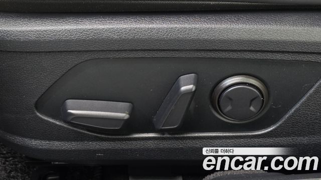 Hyundai Sonata (DN8) 2.0 Premium 2020 — фото 30