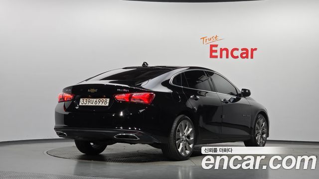 Chevrolet Malibu 2.0 Turbo Premier Special 2020 — фото 2