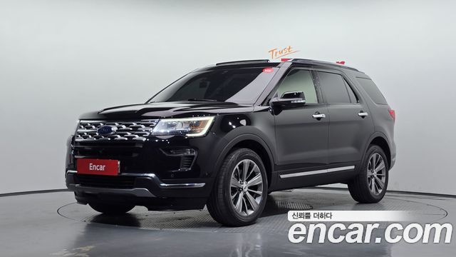 Ford Explorer 2.3 Limited 4WD 5th