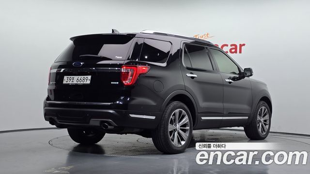 Ford Explorer 2.3 Limited 4WD 5th 2018 — фото 2