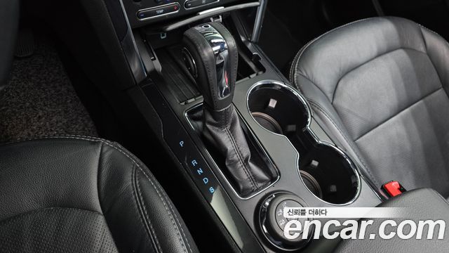 Ford Explorer 2.3 Limited 4WD 5th 2018 — фото 9