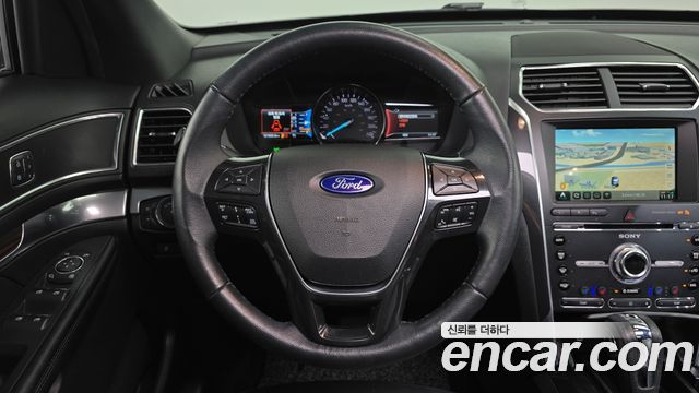 Ford Explorer 2.3 Limited 4WD 5th 2018 — фото 14