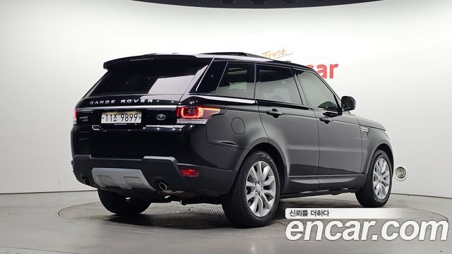 Land Rover Range Rover Sport (II) 3.0 SDV6 HSE 2015 — фото 2