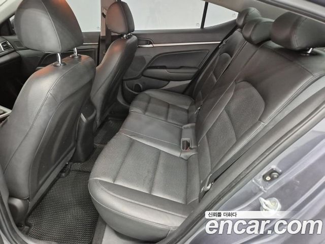 Hyundai Avante (AD) 1.6 GDI Value Plus 2018 — фото 16