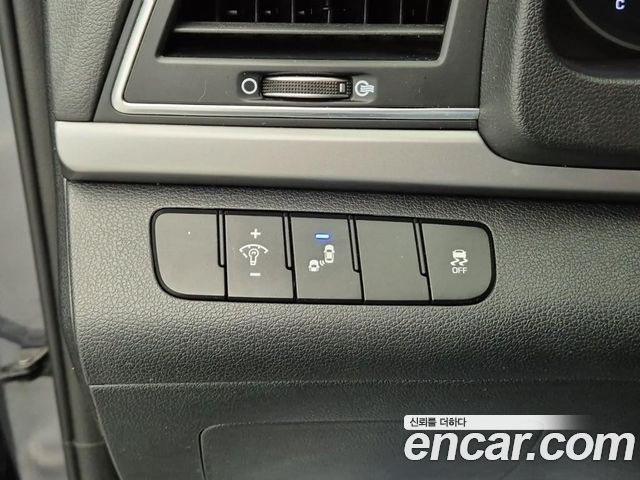 Hyundai Avante (AD) 1.6 GDI Value Plus 2018 — фото 20