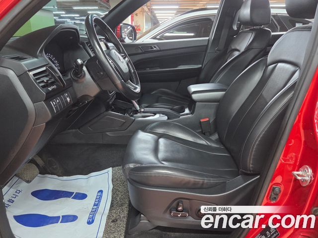 KG Mobility (SsangYong) Rexton Sports Khan Diesel 2.2 4WD Prestige Special (5-Link) 2021 — фото 15