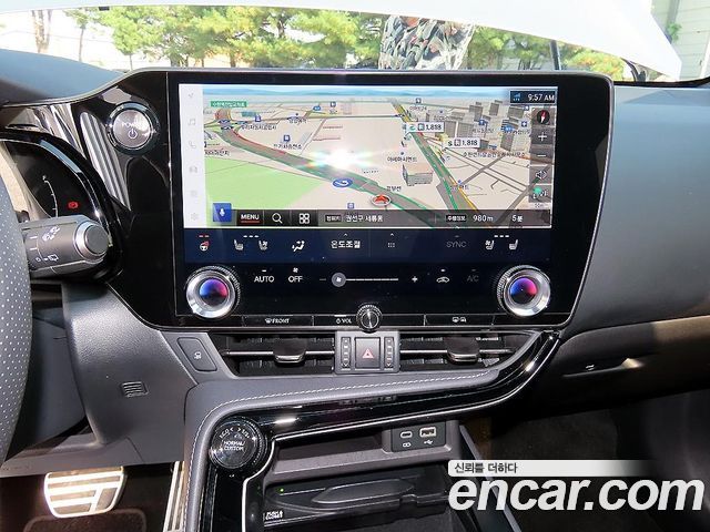 Lexus NX450h+ (II) F-Sport 2025 — фото 18