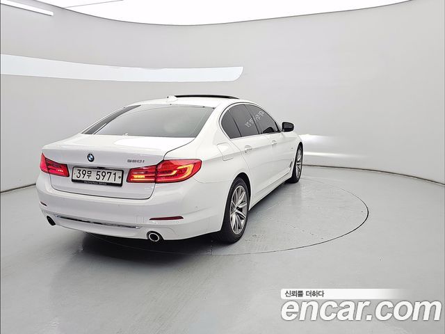 BMW 5 Series (G30) 520i Luxury 2018 — фото 2