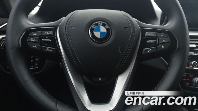 BMW 5 Series (G30) 520i Luxury 2018 — фото 6