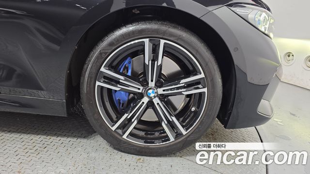 BMW 3 Series (G20) 320i M Sport 2023 — фото 21