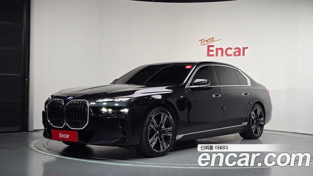 BMW 7 Series (G70) 750e xDrive M Sport