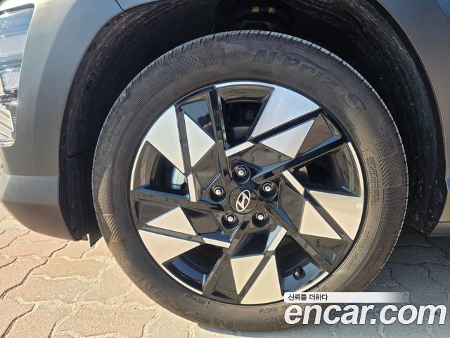 Hyundai Kona (SX2) Gasoline 1.6 Turbo 4WD Premium 2026 — фото 5