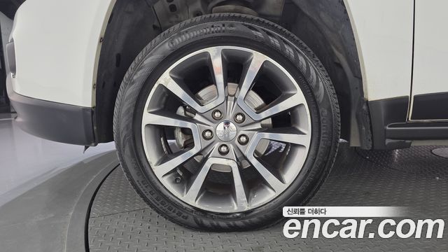 Jeep Compass 2.4 Limited 1st 2014 — фото 5