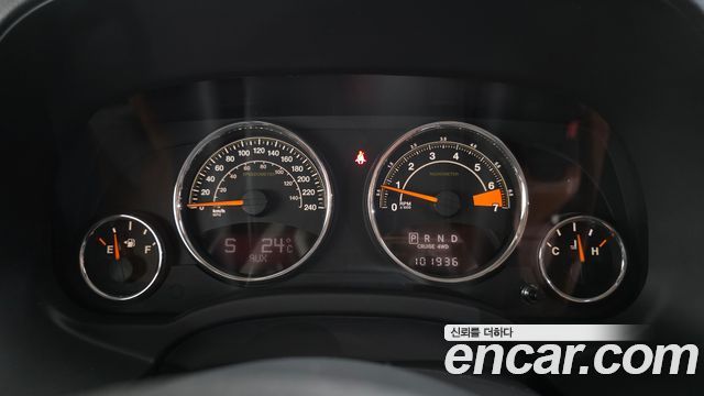 Jeep Compass 2.4 Limited 1st 2014 — фото 8