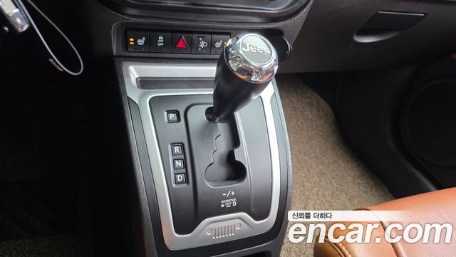 Jeep Compass 2.4 Limited 1st 2014 — фото 9