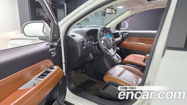Jeep Compass 2.4 Limited 1st 2014 — фото 10